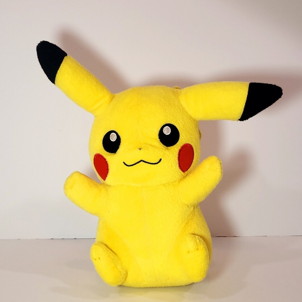 Pokémon Pikachu Plush‎ 12" Yellow Stuffed Animal EUC No Tags
